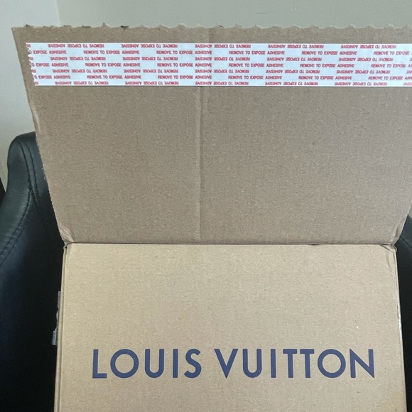 💔 SOLD NEW Pochette Accessoires Damier Azur - Picture 7 of 8